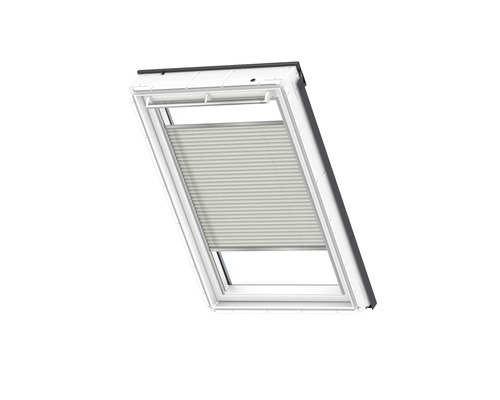 Dachfenster mit Plissee zur Verdunkelung