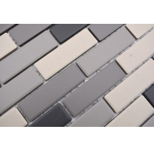 Mosaikfliesen in rechteckiger Form
