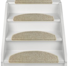 Treppe mit Stufenmatten aus Sisal