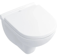 Weiße wandhängende Toilette mit geschlossenem Deckel von Villeroy und Boch