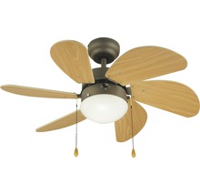 Deckenventilator mit Lampe und Holzflügeln