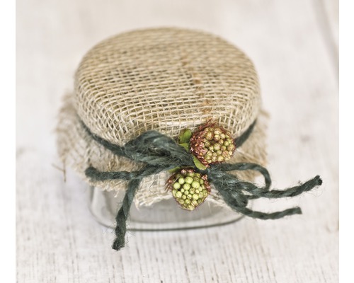 Einmachglas mit Jute Stoff und Schleife verziert