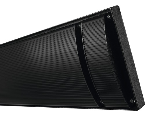 Nahaufnahme einer schwarzen Terrassenheizung