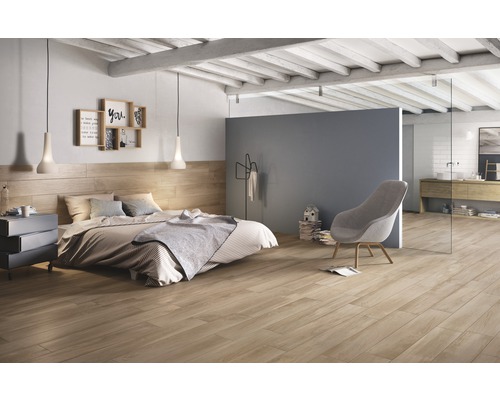Feinsteinzeug Wand- und Bodenfliese Ligno beige 20 x 120 cm Feinsteinzeug Wand- und Bodenfliese Ligno beige 20 x 120 cm