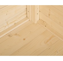 Detailaufnahme einer Ecke aus Holz mit Nut- und Federverbindungen