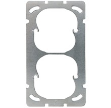 Doppelgerätedose aus Metall zur Installation von zwei Steckdosen