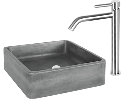 Eckiges Waschbecken aus Beton mit Armatur