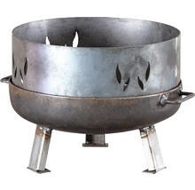 Feuerschale aus Metall mit drei Beinen und Flammenmuster