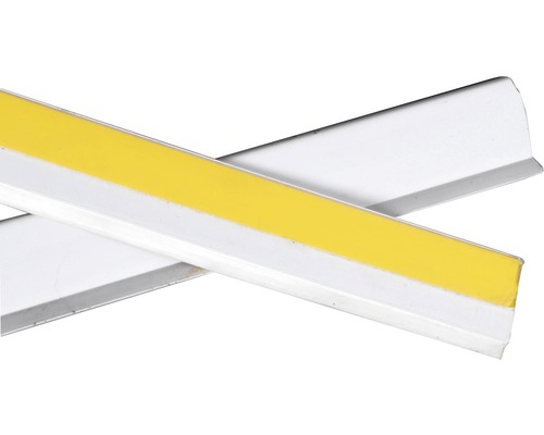 Flachleiste PVC mit Dichtlippe 2,5x30x1500 weiß Zwei weiße Sockelleisten mit gelbem Einsatz