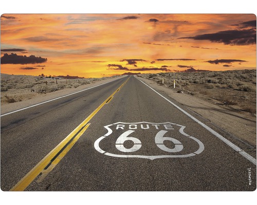 Küchenrückwand mySPOTTI pop Route 66 59x41 cm Foto einer leeren Straße mit der aufgemalten Route 66 unter einem bewölkten Himmel bei Sonnenuntergang.