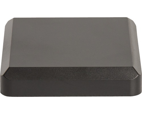 Schwarzer eckiger Kabelkanal aus Kunststoff