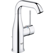Glänzender Wasserhahn für Waschbecken mit Einhebelmischer und Grohe Logo