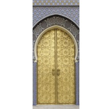 Verzierte Tür mit orientalischen Mustern