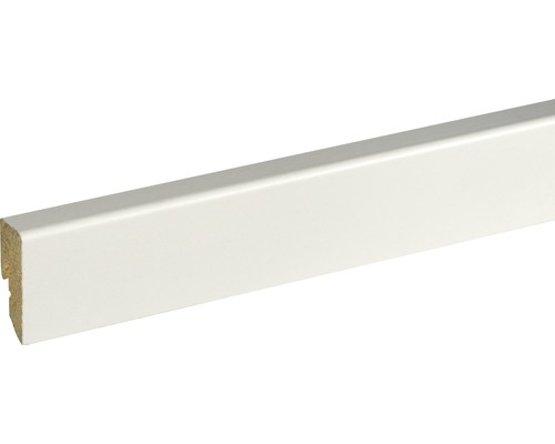 SKANDOR Sockelleiste SU047L weiß foliert 16 x 40 x 2500 mm