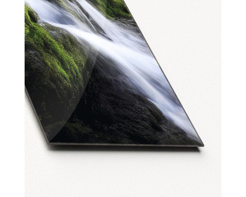 Glasbild mit Wasserfallmotiv