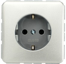 Jung Schuko Steckdose mit metallem Rahmen