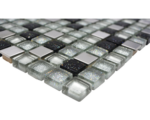 Mosaikfliesen aus Glas und Metall