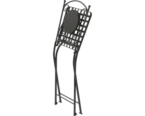 Dekorative Pflanzentreppe aus Metall mit Gitter und runder Ablagefläche.