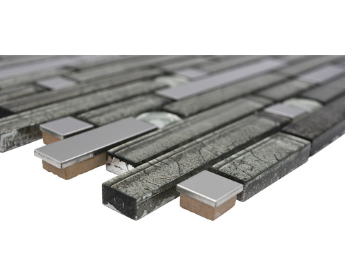 Mosaikfliese aus Glas und Metall