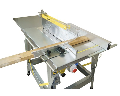 Tischkreissäge mit Holzzuschnitt