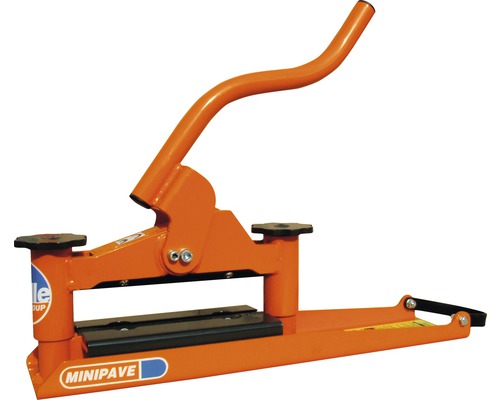 Pflasterknackzange zur Bearbeitung von Pflastersteinen