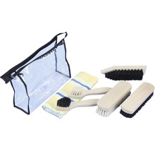 Schuhputzset mit Bürsten und Tasche