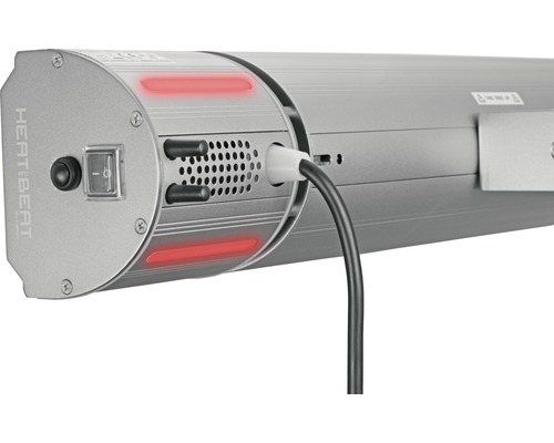 Nahaufnahme eines Heizstrahlers mit Schalter und Kabel