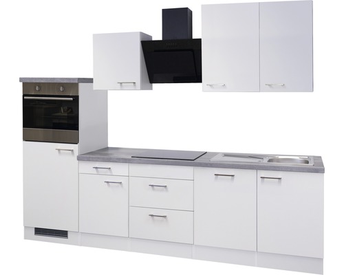 Küchenzeile mit Backofen, Kochfeld, Dunstabzugshaube, Spüle und Schränken