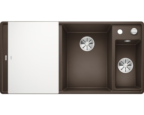 Spüle mit Abtropffläche und Schneidebrett