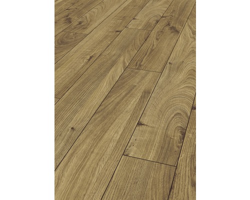 Verlegtes Laminat mit Holzoptik