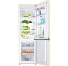 Geöffneter Kühlschrank mit Lebensmitteln