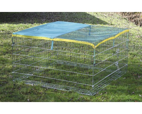 Freilaufgehege aus Metalldraht mit teilweise wasserdichter Abdeckung für Kleintiere im Garten