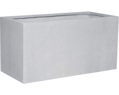 Rechteckiger Pflanzkübel aus Beton
