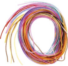 Ringelband in verschiedenen Farben aufgerollt