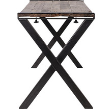 Tisch mit Holzplatte und Metallgestell in X-Form