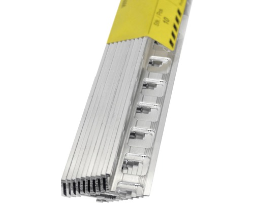 Aluminiumprofilleiste im Stapel