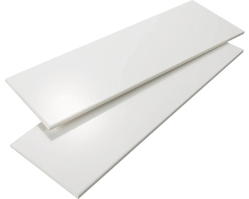 Zwei weiße Wandfliesen