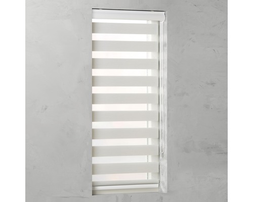 Fensterrollo mit horizontalen Streifen zur Lichtregulierung