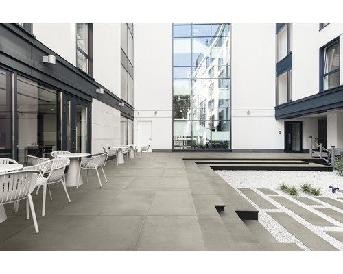 FLAIRSTONE Feinsteinzeug Terrassenplatte betonbeige rektifizierte Kante 120 x 60 x 2 cm