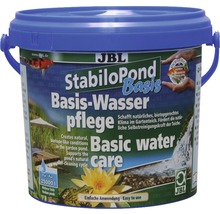 JBL StabiloPond Basis Wasserpflege für Gartenteiche in einem blauen Eimer