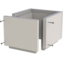 Montierter Unterschrank mit Schrauben