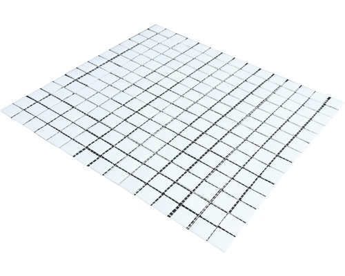 Mosaikfliese mit kleinen quadratischen Elementen