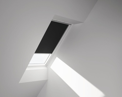 Dachfenster mit Verdunkelungsrollo