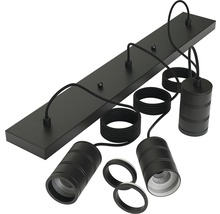 Schwarze Pendelleuchte mit drei Lampen