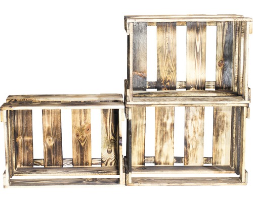 Drei Holzkisten gestapelt