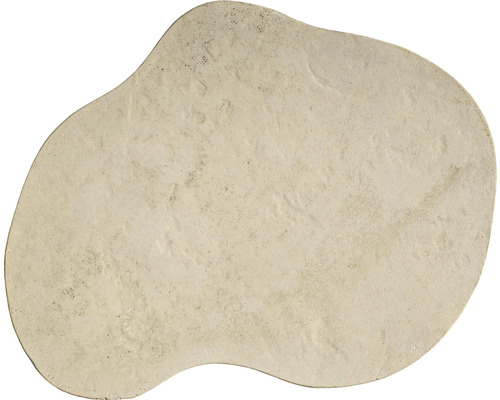 Trittplatte aus Stein in organischer Form