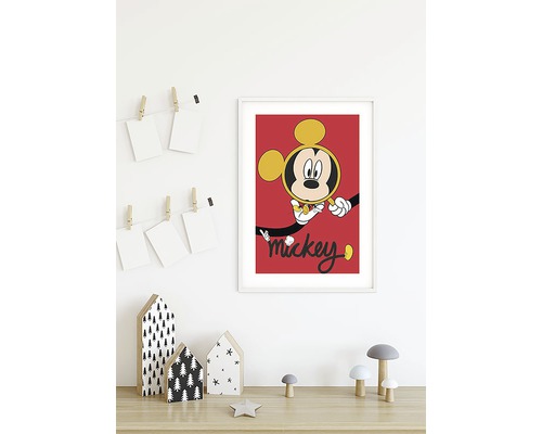 Gerahmtes Mickey Mouse Poster an der Wand