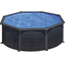 Achteckiger Swimmingpool mit Wasser