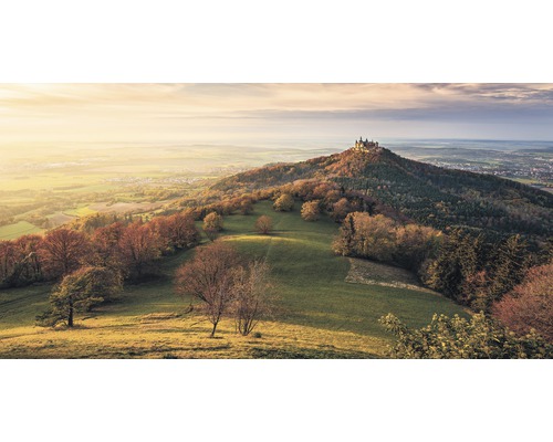Fototapete Vlies SH001-VD1 Stefan Hefele Ed. 1 Fairy Tale Castle 1-tlg. 200 x 100 cm Ansicht der Burg Hohenzollern auf einem bewaldeten Hügel