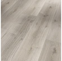 Nahaufnahme von hellem Laminatboden mit Holzmaserung